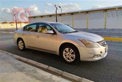 نيسان ألتيما